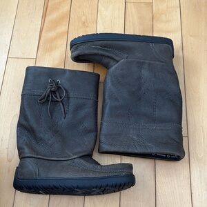 MANITOBAH MUKLUK “Waterproof Tamarack”